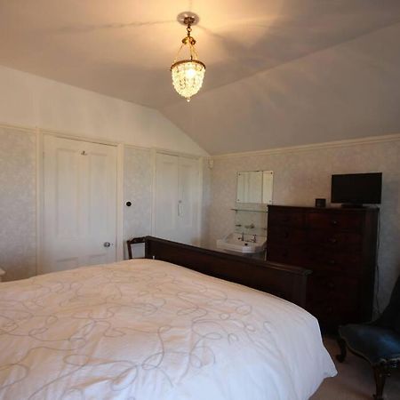 Downsview Villa Kingsdown  Luaran gambar
