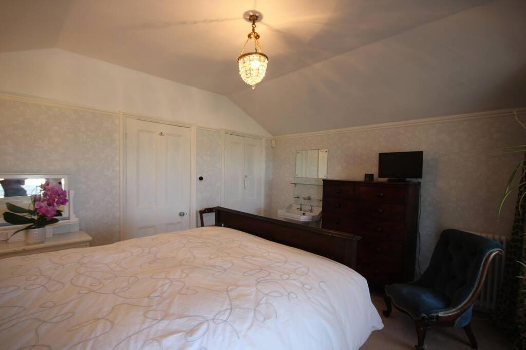 Downsview Villa Kingsdown  Luaran gambar