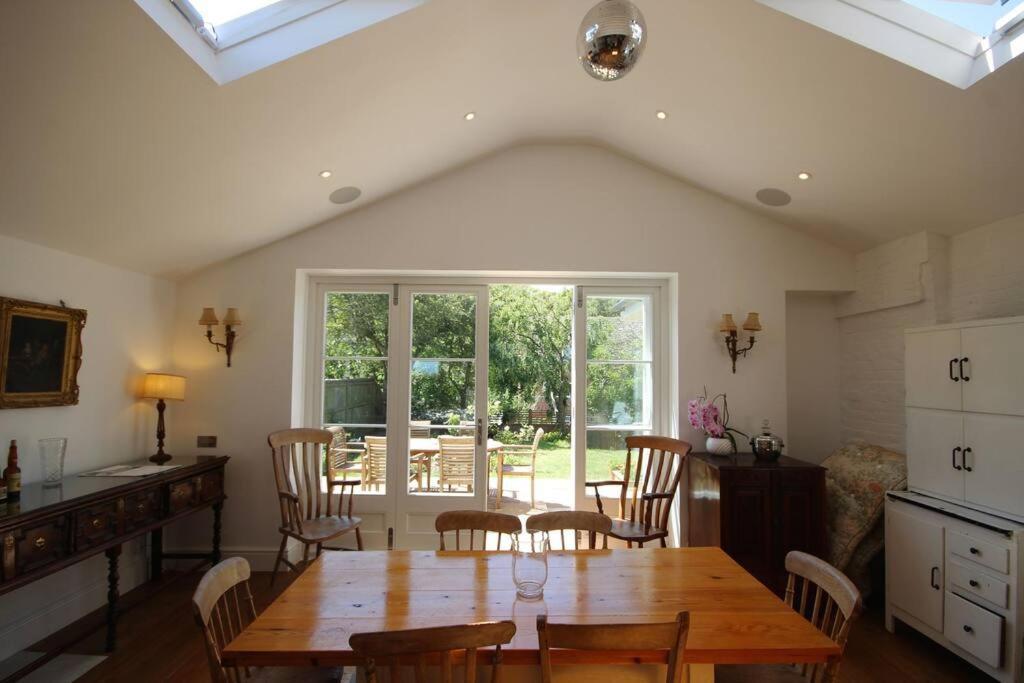 Downsview Villa Kingsdown  Luaran gambar